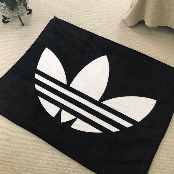 adidas bedding